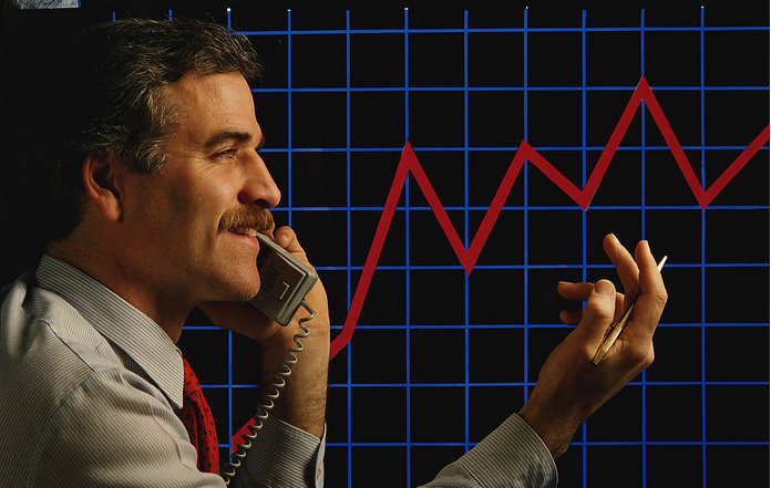 关键时刻波特兰开拓者调整名单以备欧超杯里程碑夜皇家社会强势反弹，这操作让人直呼：利物浦强势反弹的简单介绍